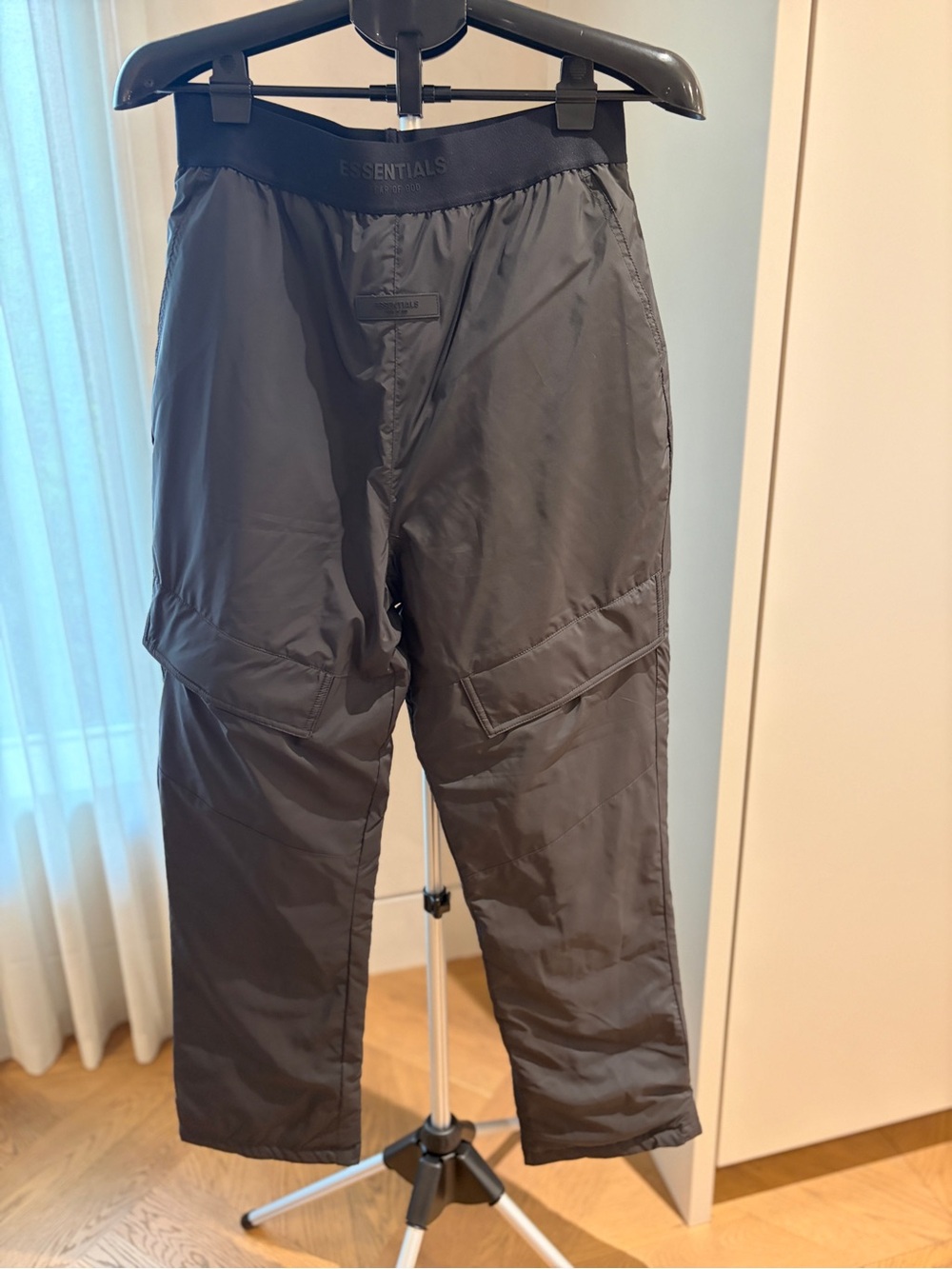 ESSENTIALS Men’s black winter/storm snow pants
